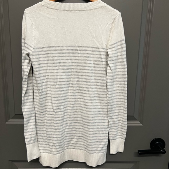XXS Gray Striped Tunic Sweater - Picture 2 of 2
